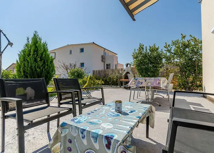 House Christine Дом отдыха *