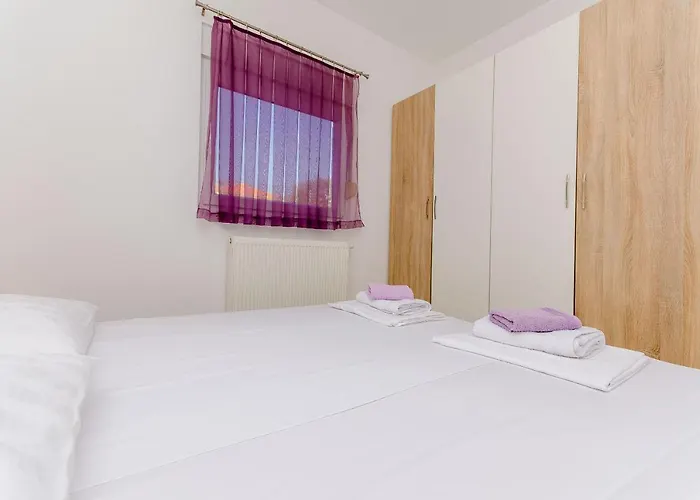 House Christine Дом отдыха *