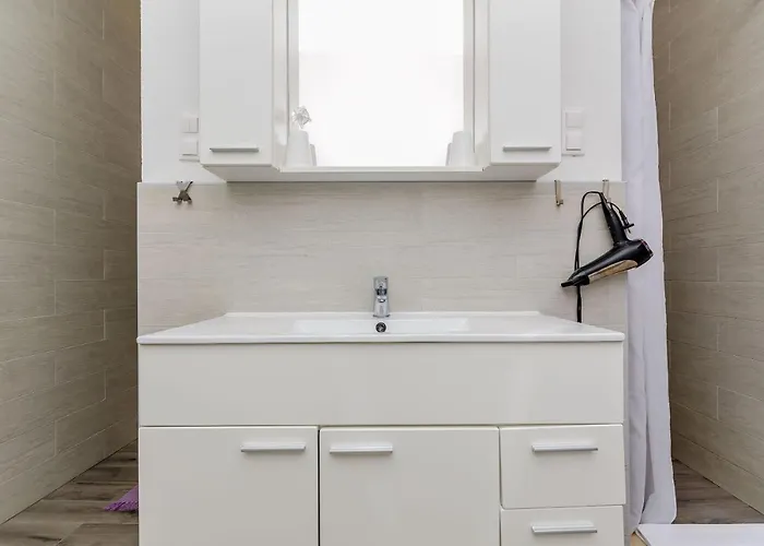 House Christine Дом отдыха