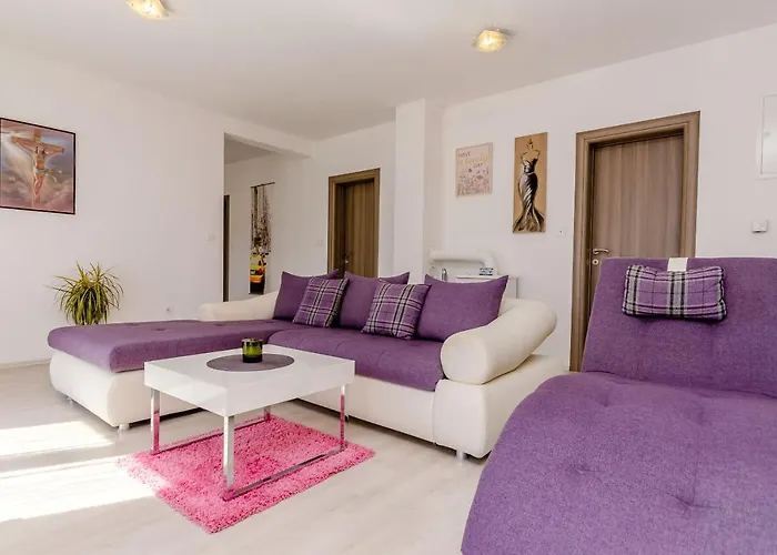 House Christine Будинок відпочинку