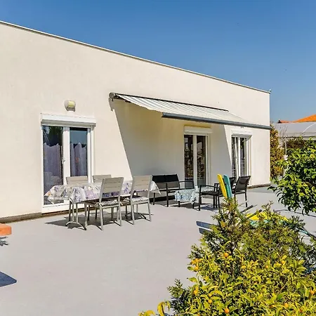 House Christine Hébergement de vacances *